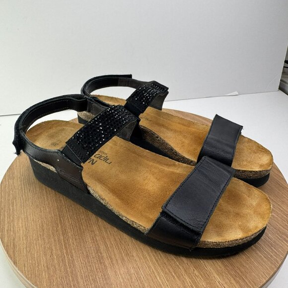 Naot Black Leather Strap Sandals Size 39 8 Cushioned Cork Footbed VGUC - Picture 1 of 8